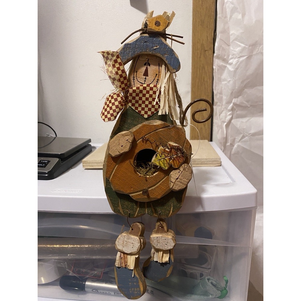 primitive-style scarecrow shelf sitter figure